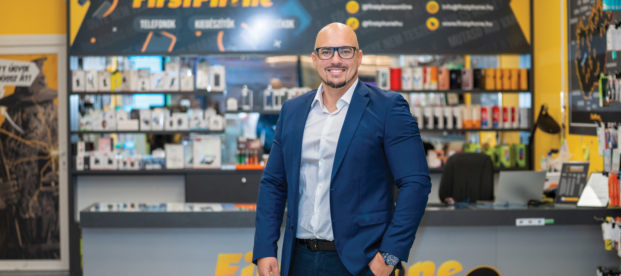 FirstPhone - FirstGroup Holding Kft..jpg